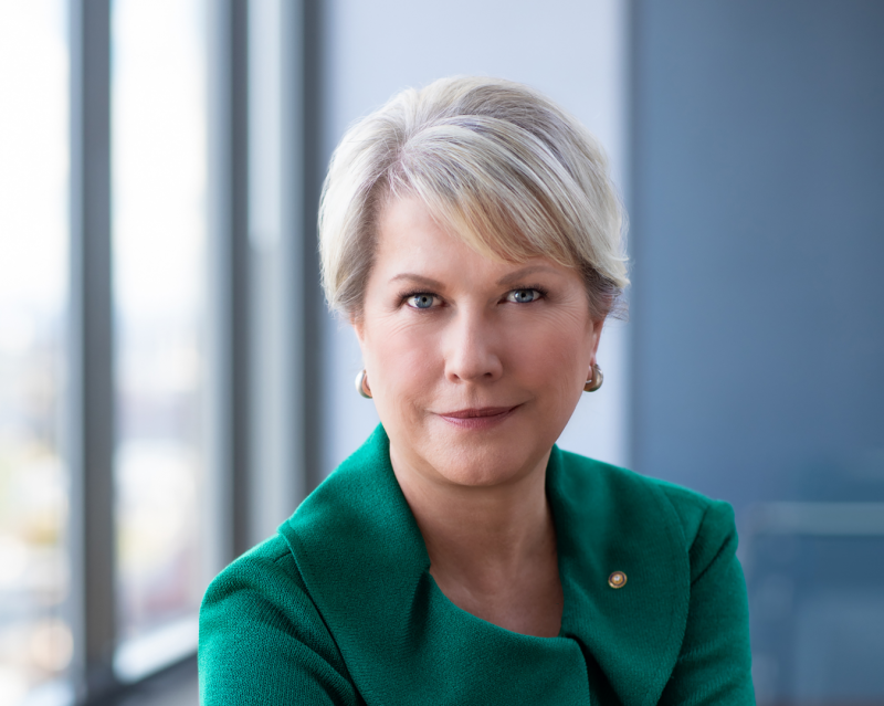 Stor interesse for å møte RI-president Jennifer Jones!